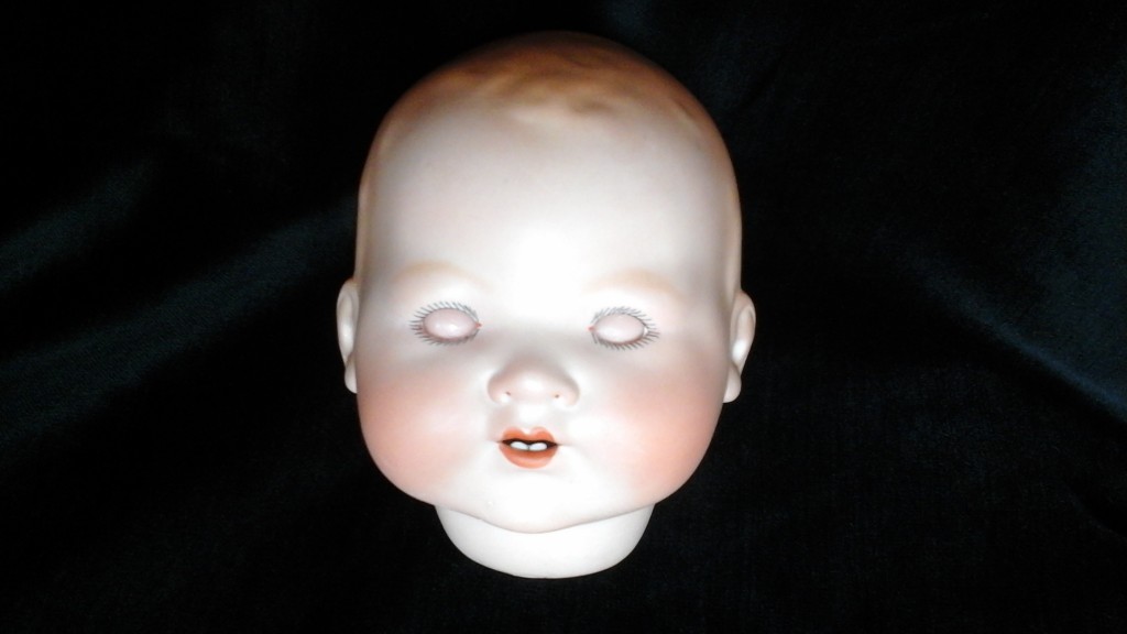 doll with sleeping eyes